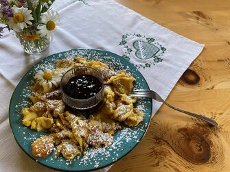 Kaiserschmarrn mit Zwetschkenröster | © Meissnitzer / Peitlerhütte 