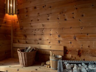 Zirbenholz-Sauna am Berghof Thurnergut in Spital/Pyhrn | © Urlaub am Bauernhof Oberösterreich / Sarah Kreutzhuber