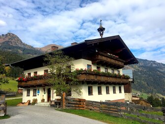 Biohof Maurachgut von außen | © Antje Zimmermann / Urlaub am Bauernhof