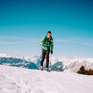 Armin Neurauter beim Skibergsteigen | © Urlaub am Bauernhof / Daniel Gollner 