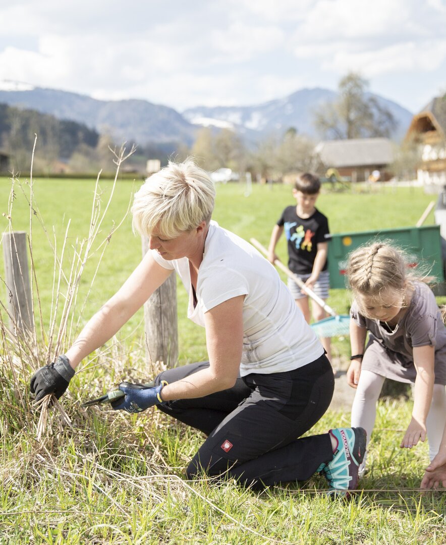 Frühlingsputz am Hof  | © Urlaub am Bauernhof / Pascal Baronit