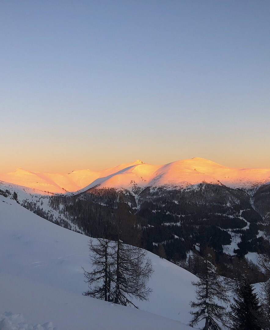 Alpenglühen am Biohof Hinteregger in Bad Kleinkirchheim | © Urlaub am Bauernhof / Antje Zimmermann