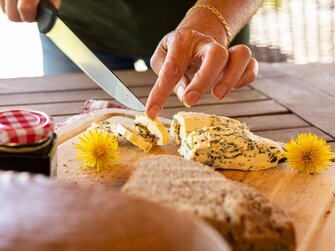 Kräuterbutter, Pointbauer, Straßwalchen, SalzburgerLand | © Urlaub am Bauernhof Österreich