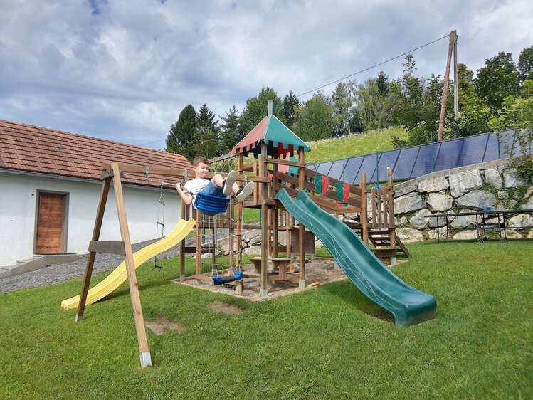 Spielplatz Schwalbenhof, Schwalbenhof, Steiermark | © Urlaub am Bauernhof Steiermark / Evelyn Götz