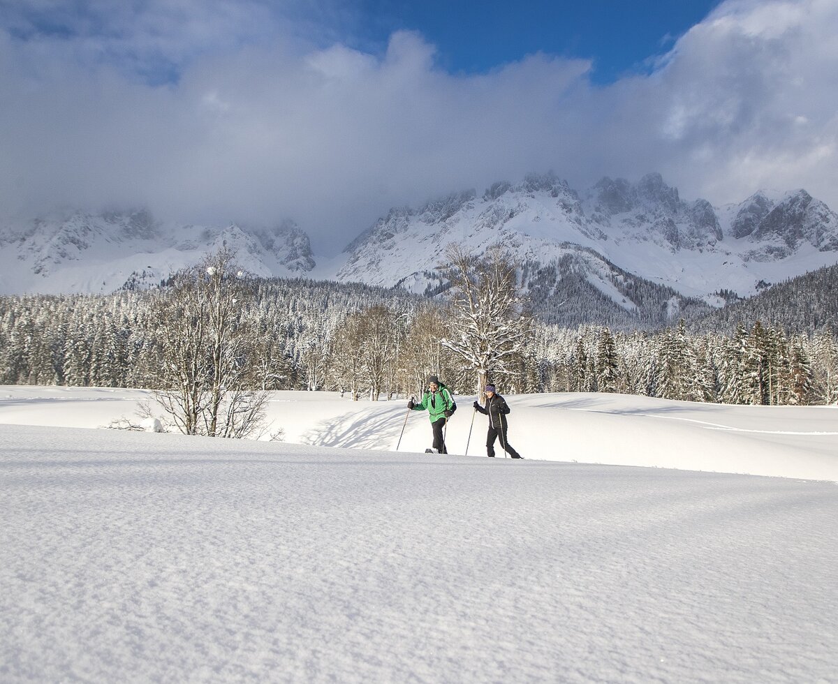 Schneeschuhwanderung | © Urlaub am Bauernhof - TVB Wilder Kaiser/Roland Defranseco